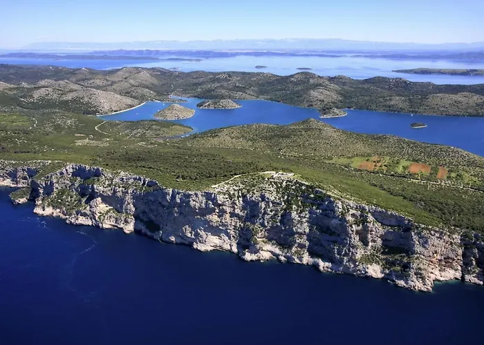 In Апартаменты *