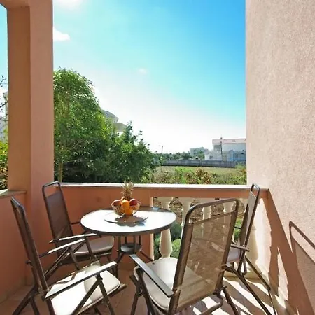 Apartment In Zaton Zaton (Zadar)
